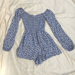 Hollister floral long sleeve romper